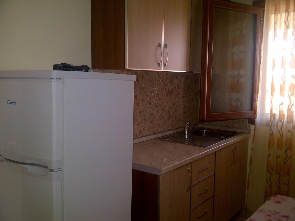 Guest house Fatos Biti